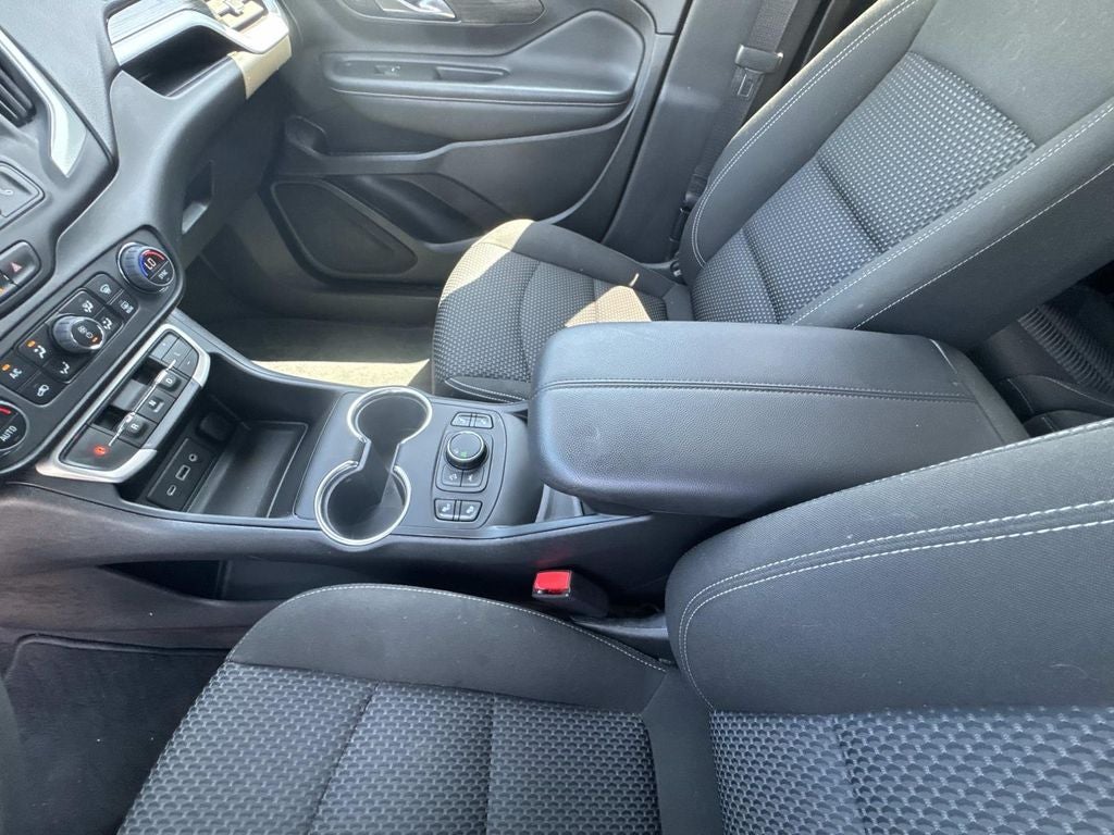 2024 GMC Terrain FWD SLE