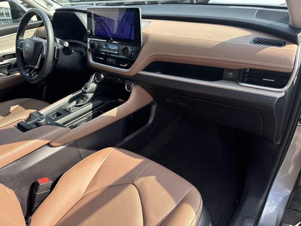 2025 Toyota Grand Highlander Platinum