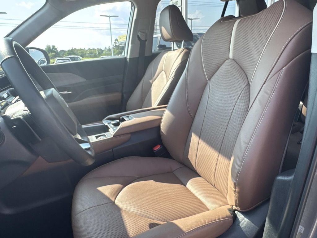 2025 Toyota Grand Highlander Platinum