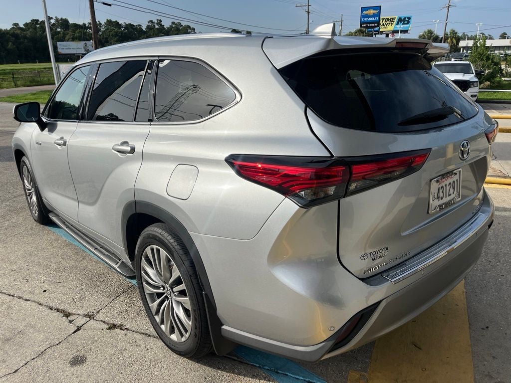 2020 Toyota Highlander Hybrid Platinum