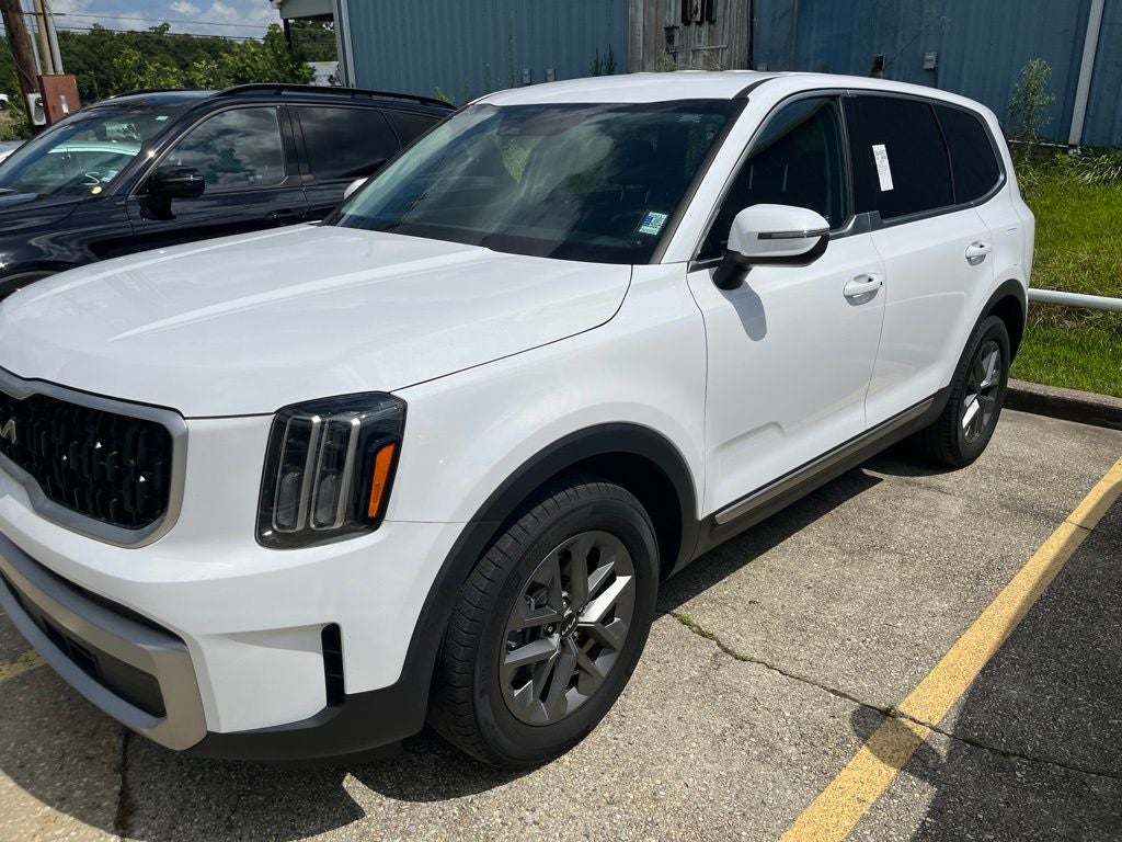 2023 Kia Telluride LX