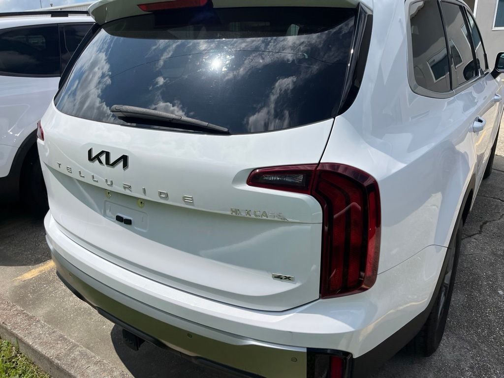 2023 Kia Telluride LX