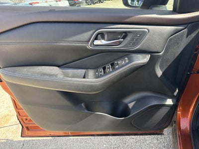 2021 Nissan Rogue SL FWD
