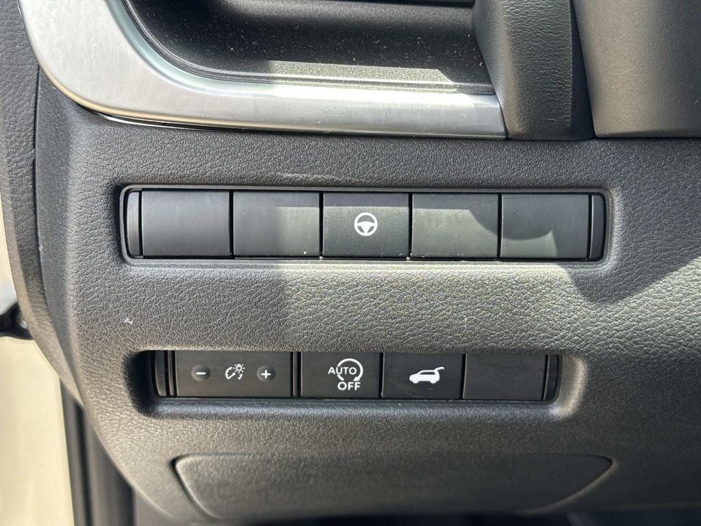 2025 Nissan Rogue SV FWD