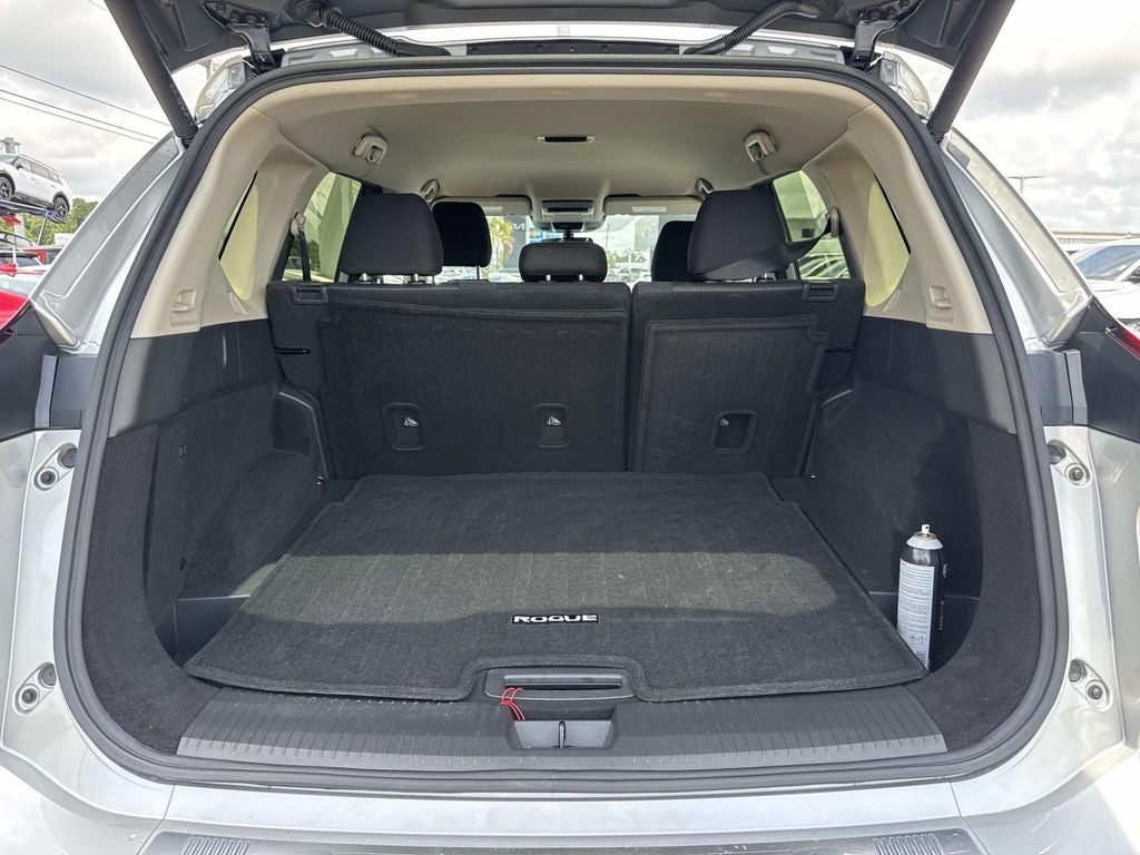 2025 Nissan Rogue SV FWD