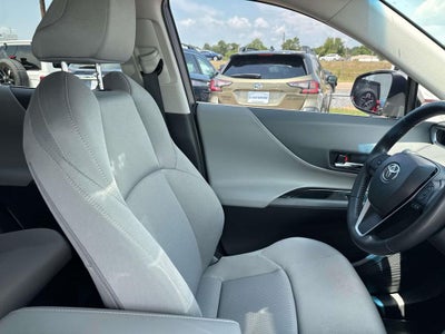 2023 Toyota Venza LE