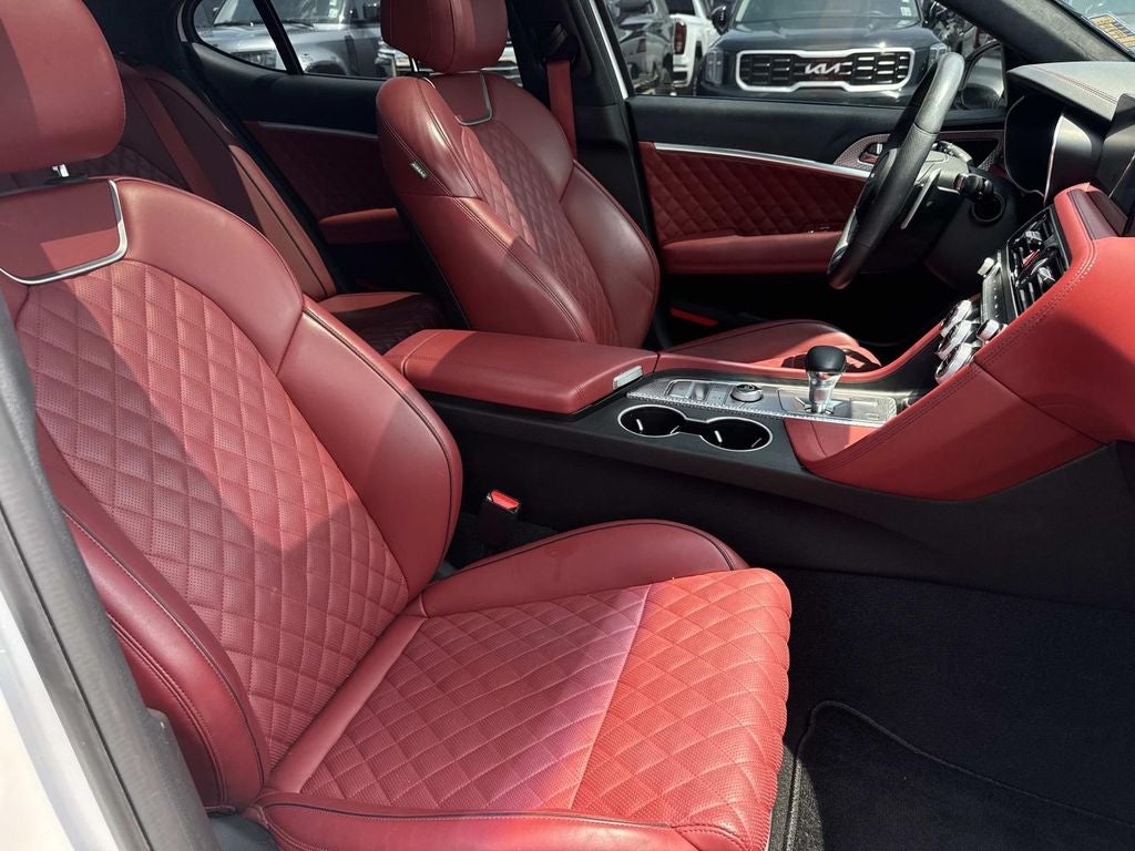 2023 Genesis G70 3.3T RWD