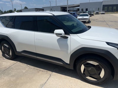 2024 Kia EV9 Light Long Range