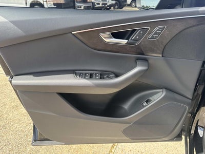 2023 Audi Q8 Premium 55 TFSI quattro Tiptronic