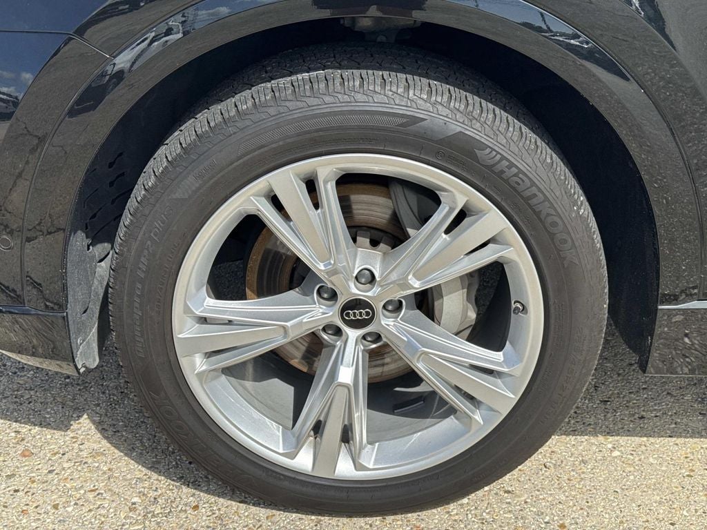 2023 Audi Q8 Premium 55 TFSI quattro Tiptronic