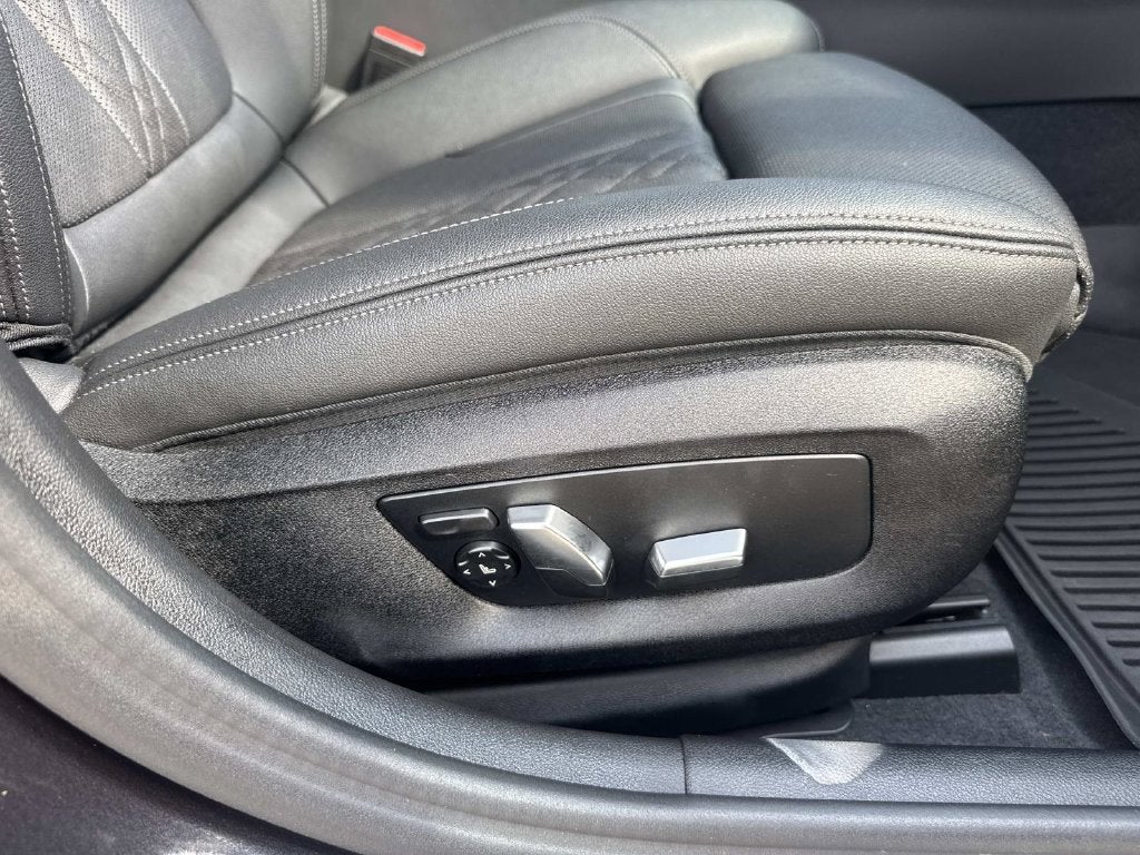 2022 BMW 5 Series 530i
