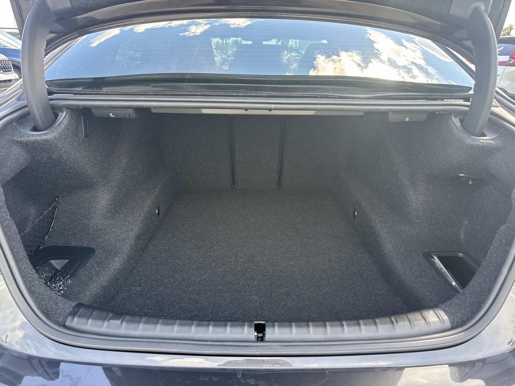 2022 BMW 5 Series 530i
