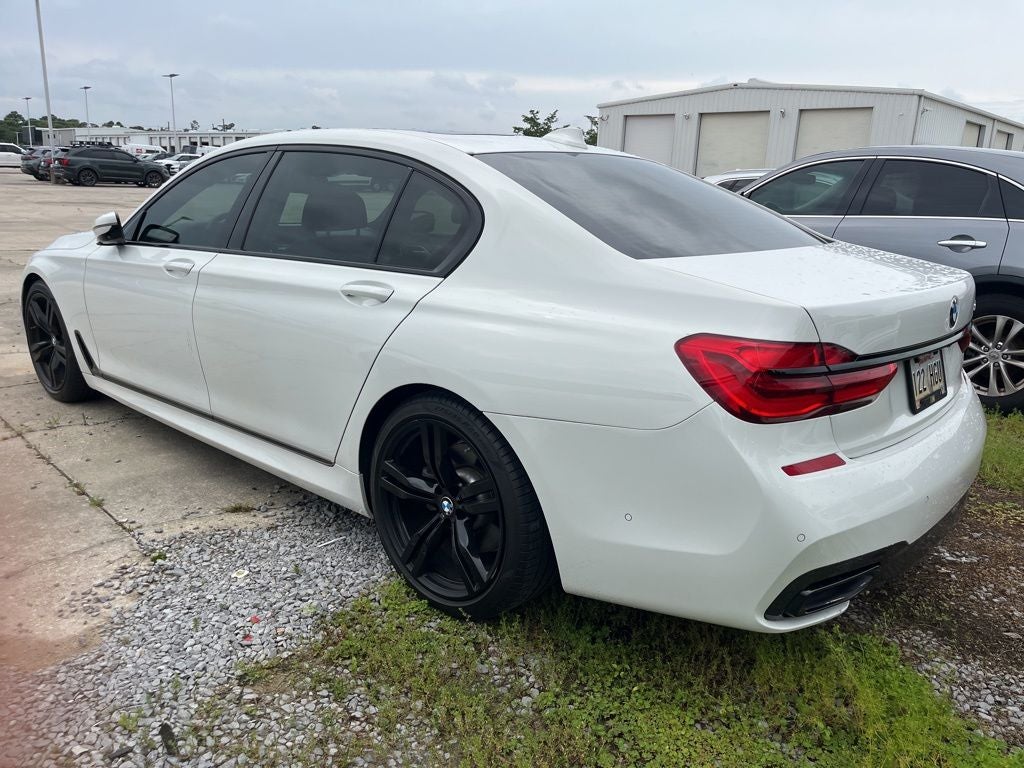 2019 BMW 750i 750i