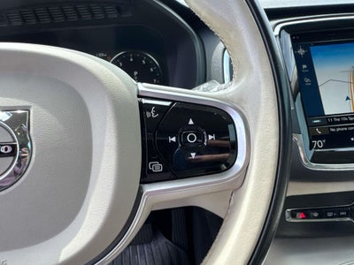 2020 Volvo XC90 T5 Momentum 7 Passenger