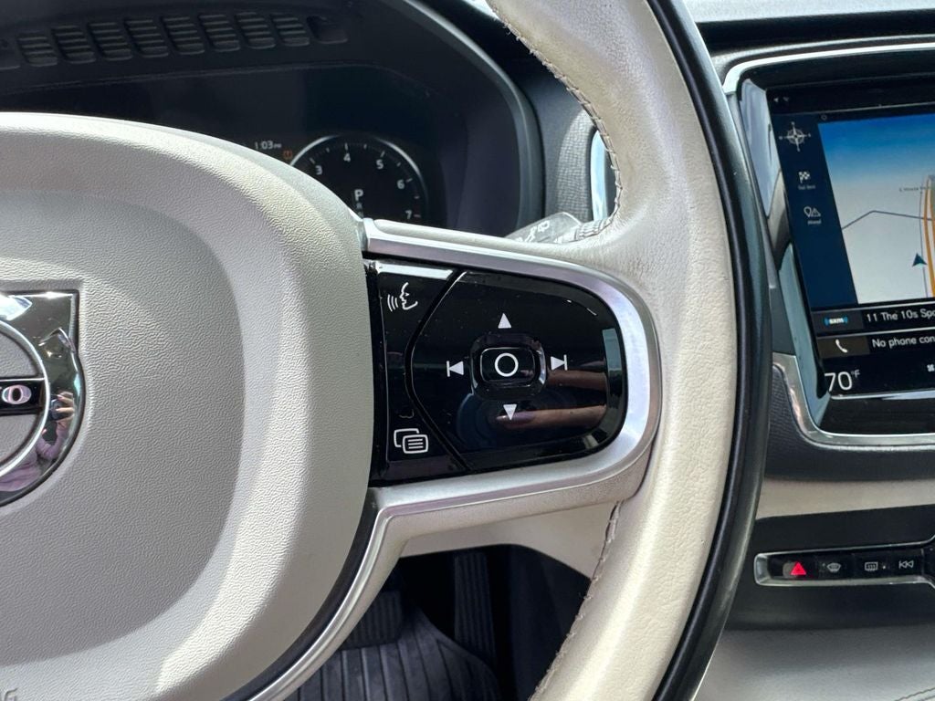 2020 Volvo XC90 T5 Momentum 7 Passenger