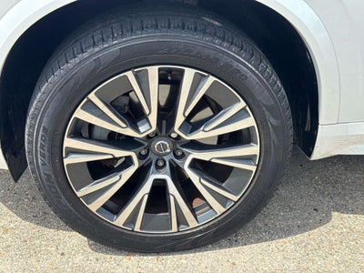 2020 Volvo XC90 T5 Momentum 7 Passenger