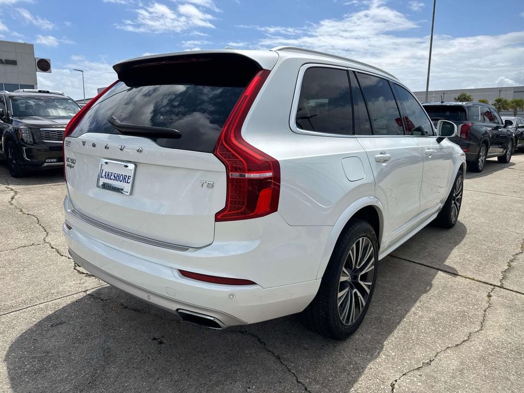 2020 Volvo XC90 T5 Momentum 7 Passenger