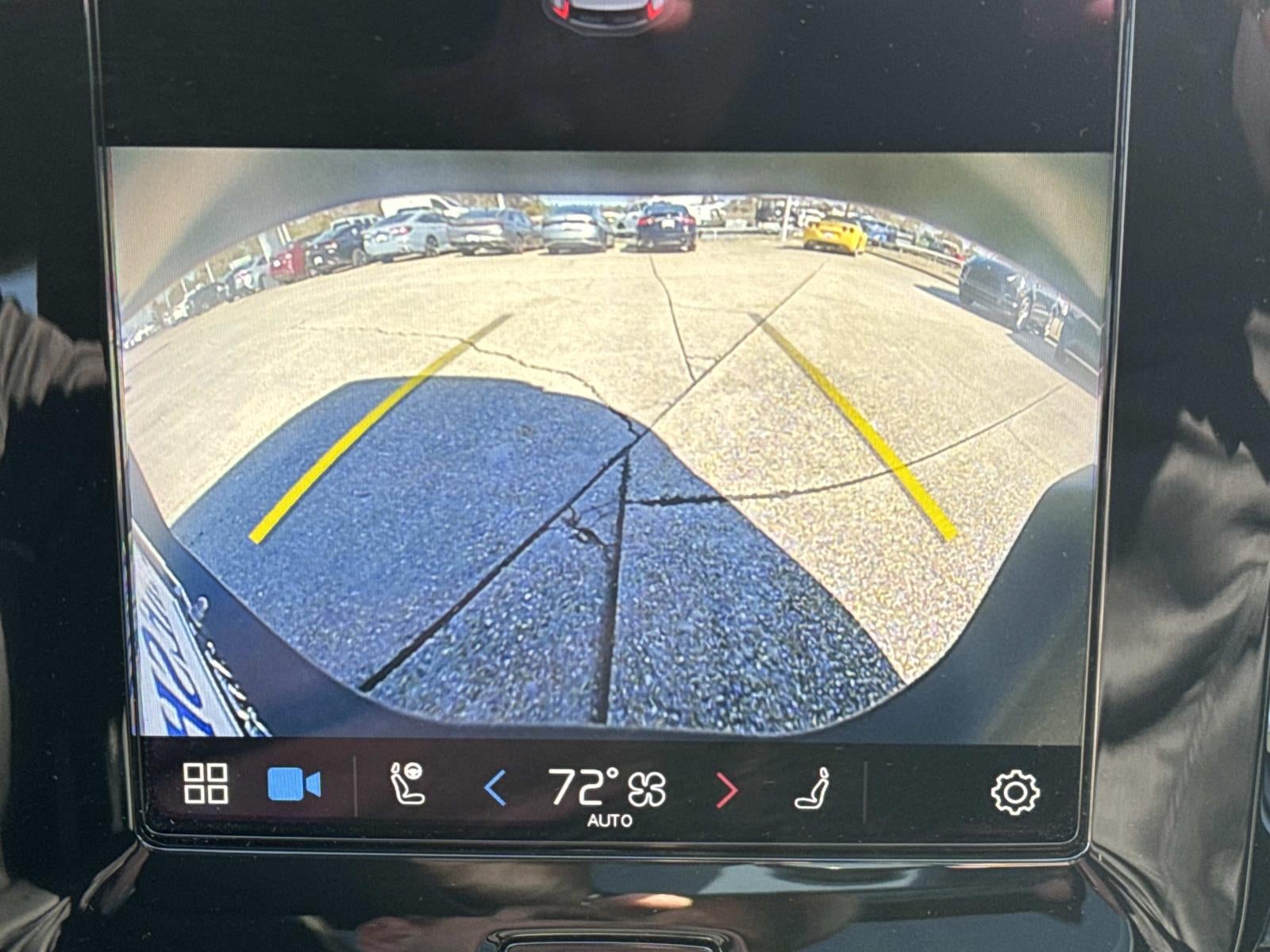 2021 Volvo XC40 Recharge Pure Electric P8