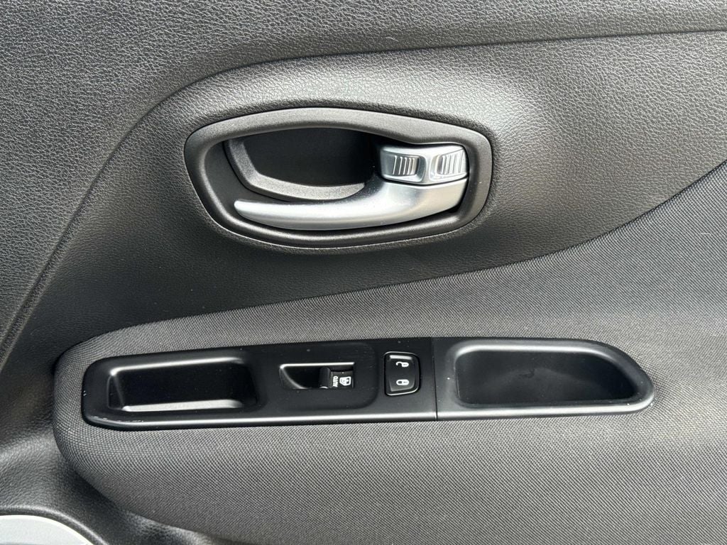 2021 Jeep Renegade Latitude FWD