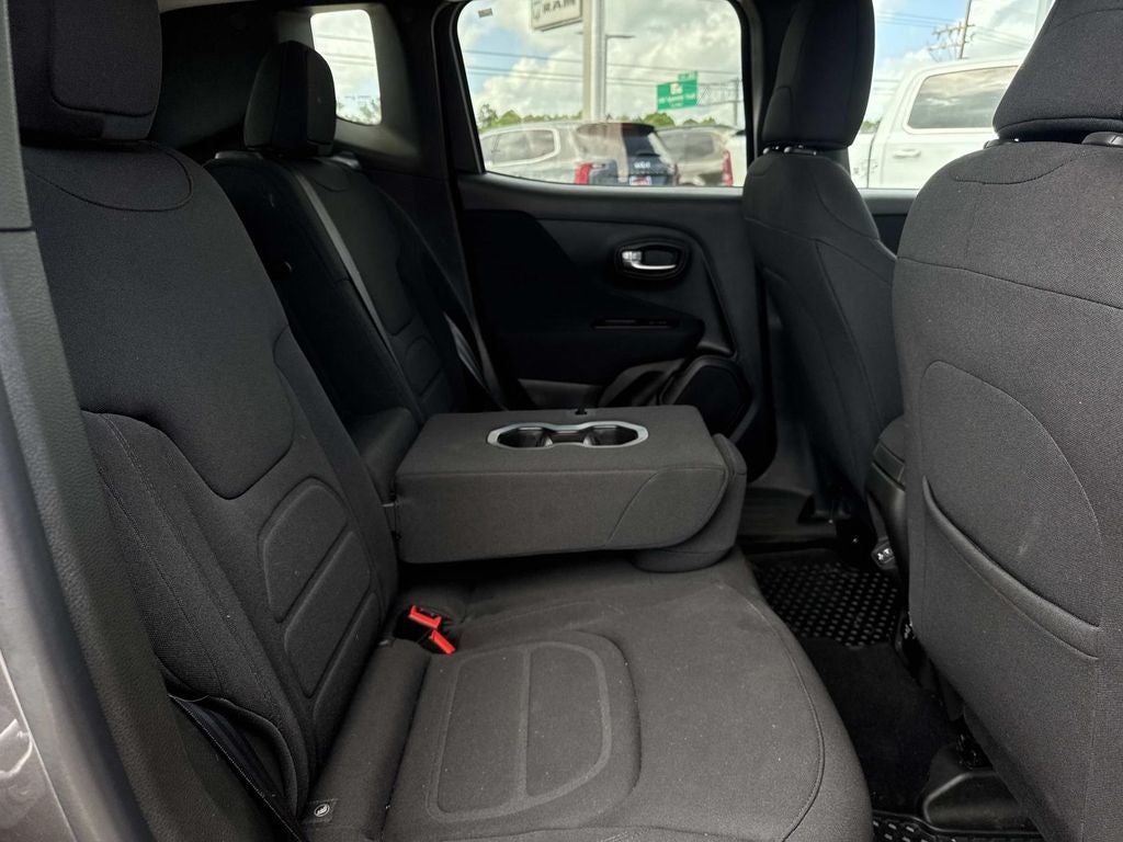 2021 Jeep Renegade Latitude FWD