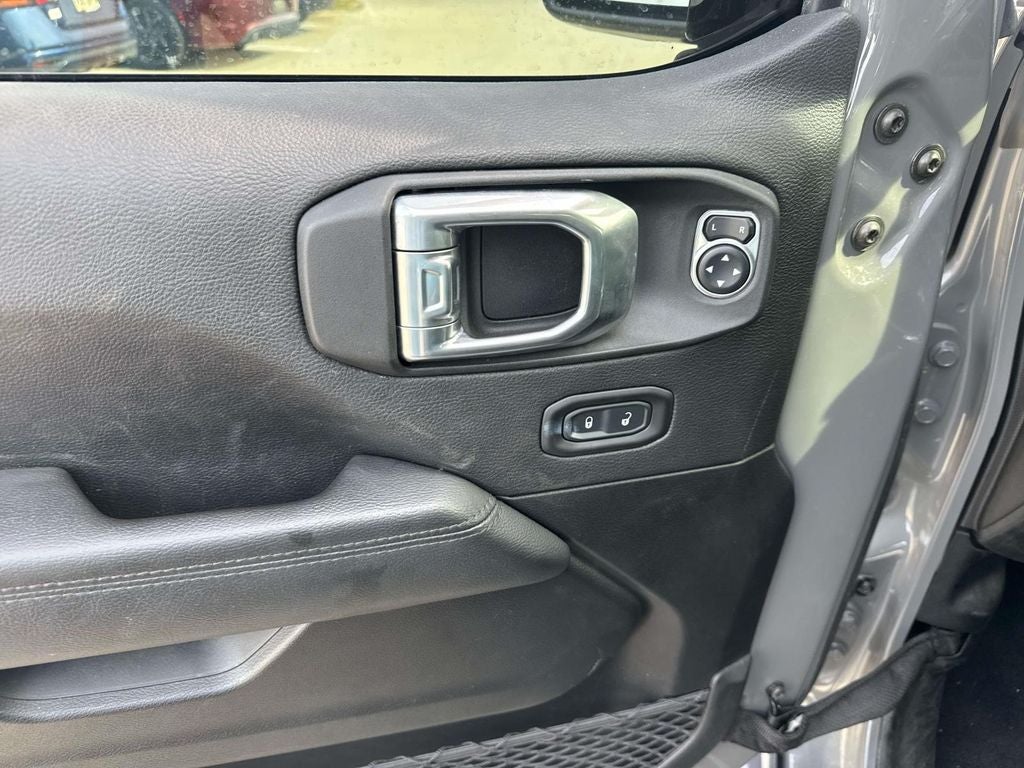 2021 Jeep Wrangler Unlimited Sahara Altitude 4x4