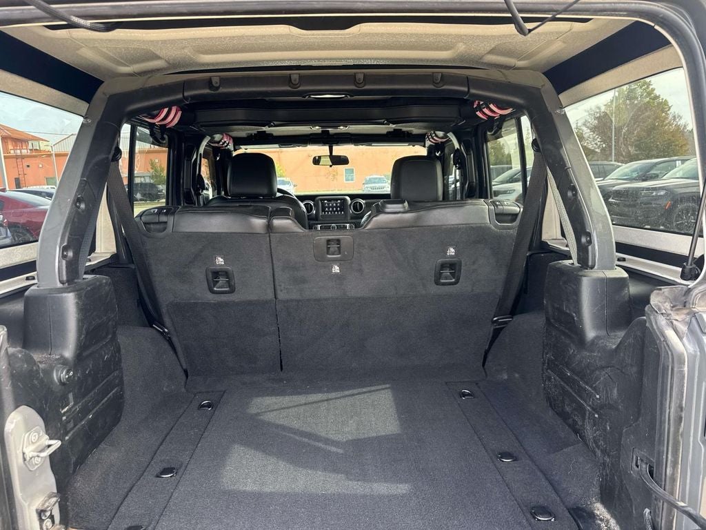 2021 Jeep Wrangler Unlimited Sahara Altitude 4x4