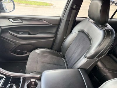 2024 Jeep Grand Cherokee Altitude X 4x2