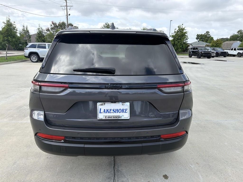 2024 Jeep Grand Cherokee Altitude X 4x2
