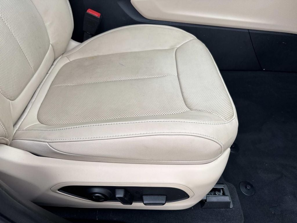 2023 Jeep Grand Cherokee Limited 4x2
