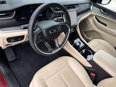 2023 Jeep Grand Cherokee Limited 4x2