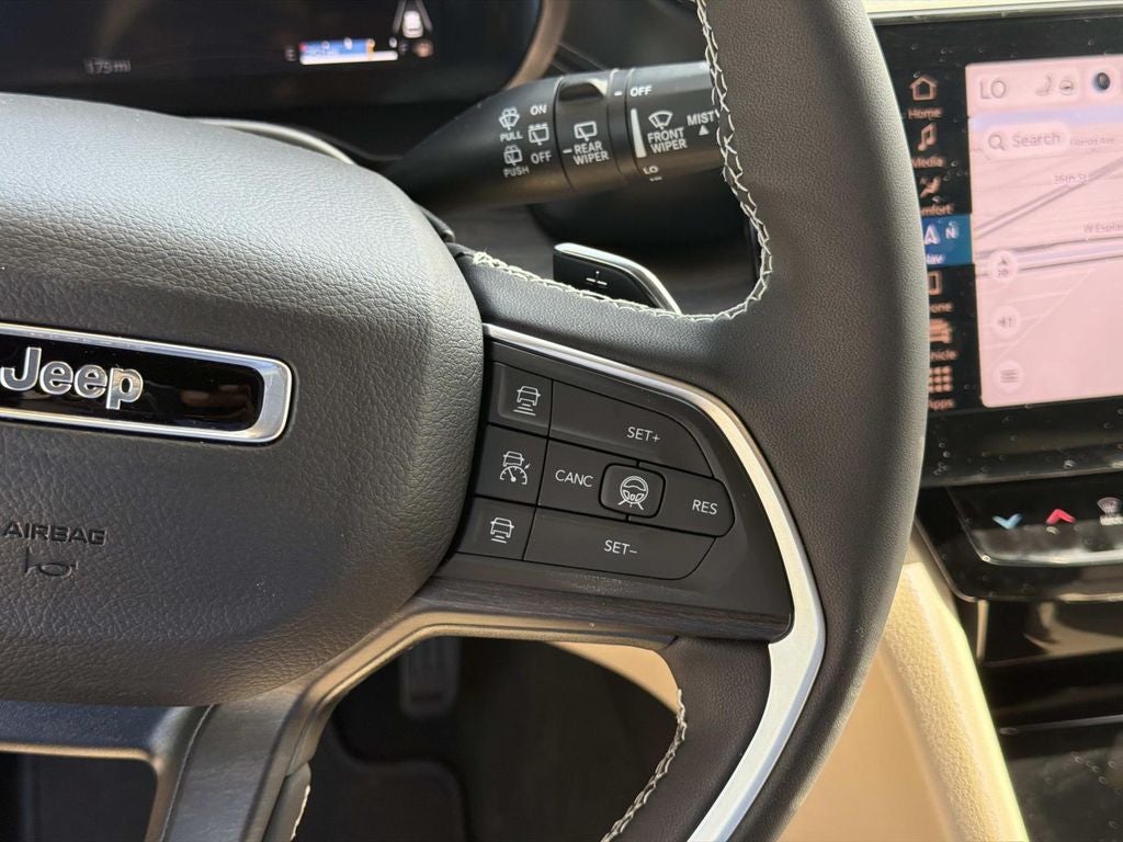 2026 Jeep Grand Cherokee Limited 4x2