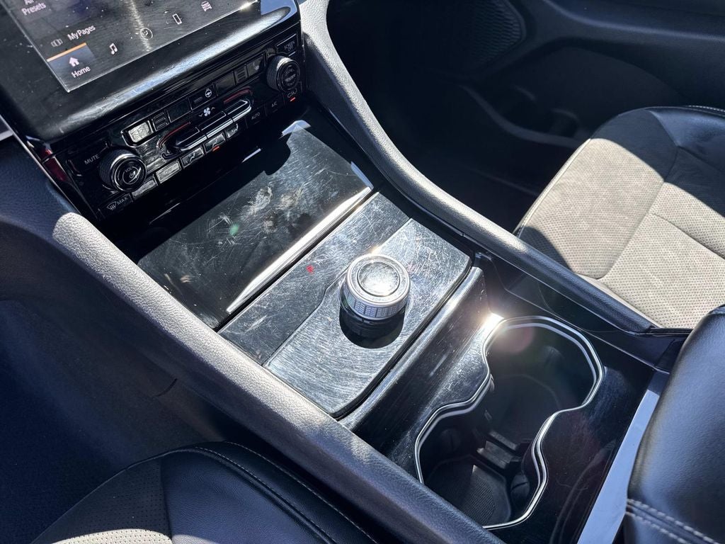 2023 Jeep Grand Cherokee Altitude 4x4