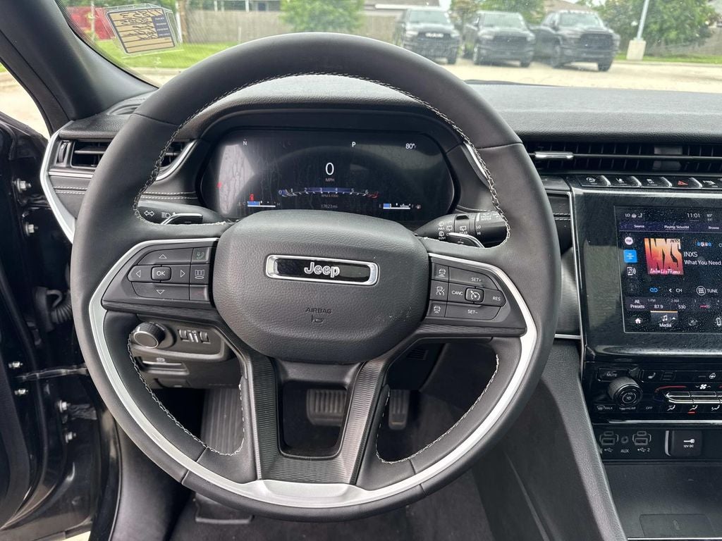 2025 Jeep Grand Cherokee Laredo X 4x4