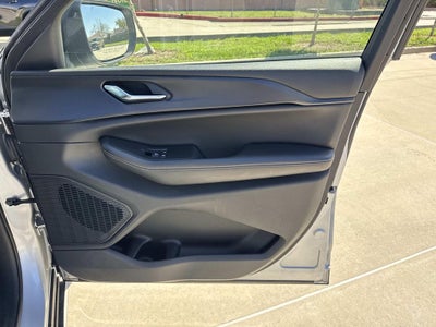 2024 Jeep Grand Cherokee Laredo X 4x4