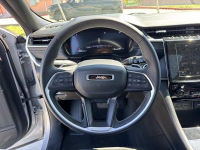 2024 Jeep Grand Cherokee Laredo X 4x4