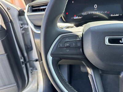 2024 Jeep Grand Cherokee Laredo X 4x4