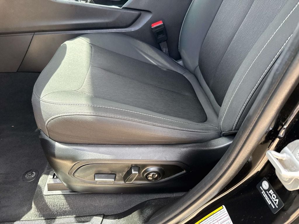 2025 Jeep Grand Cherokee Laredo X 4x4