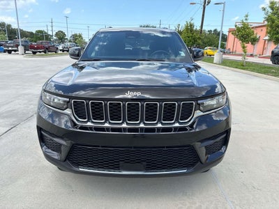 2025 Jeep Grand Cherokee Laredo X 4x4