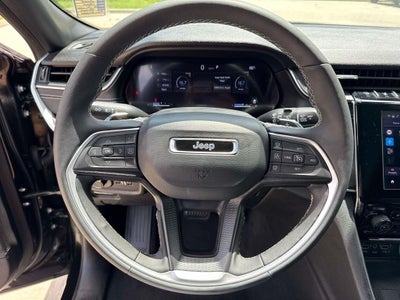 2025 Jeep Grand Cherokee Laredo X 4x4