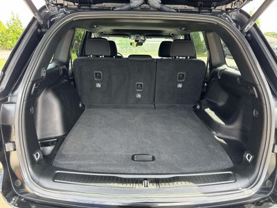 2025 Jeep Grand Cherokee Laredo X 4x4