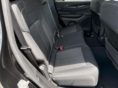 2025 Jeep Grand Cherokee Laredo X 4x4