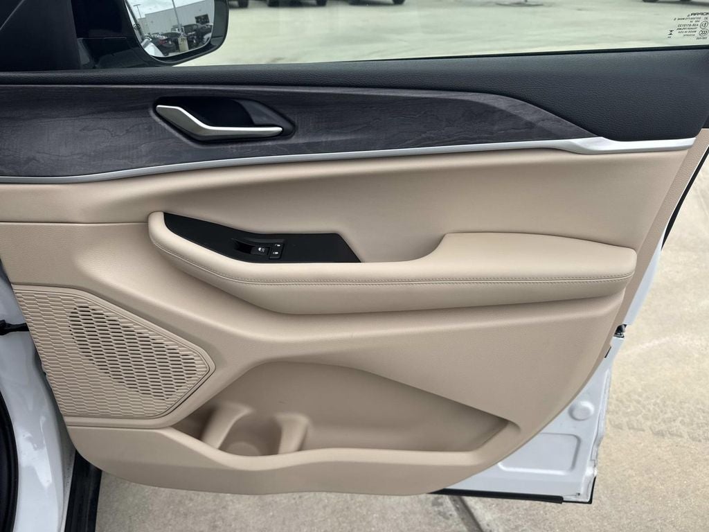 2025 Jeep Grand Cherokee Limited 4x4