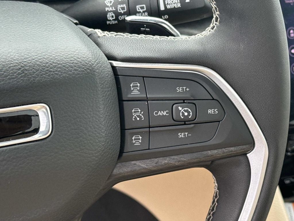 2025 Jeep Grand Cherokee Limited 4x4