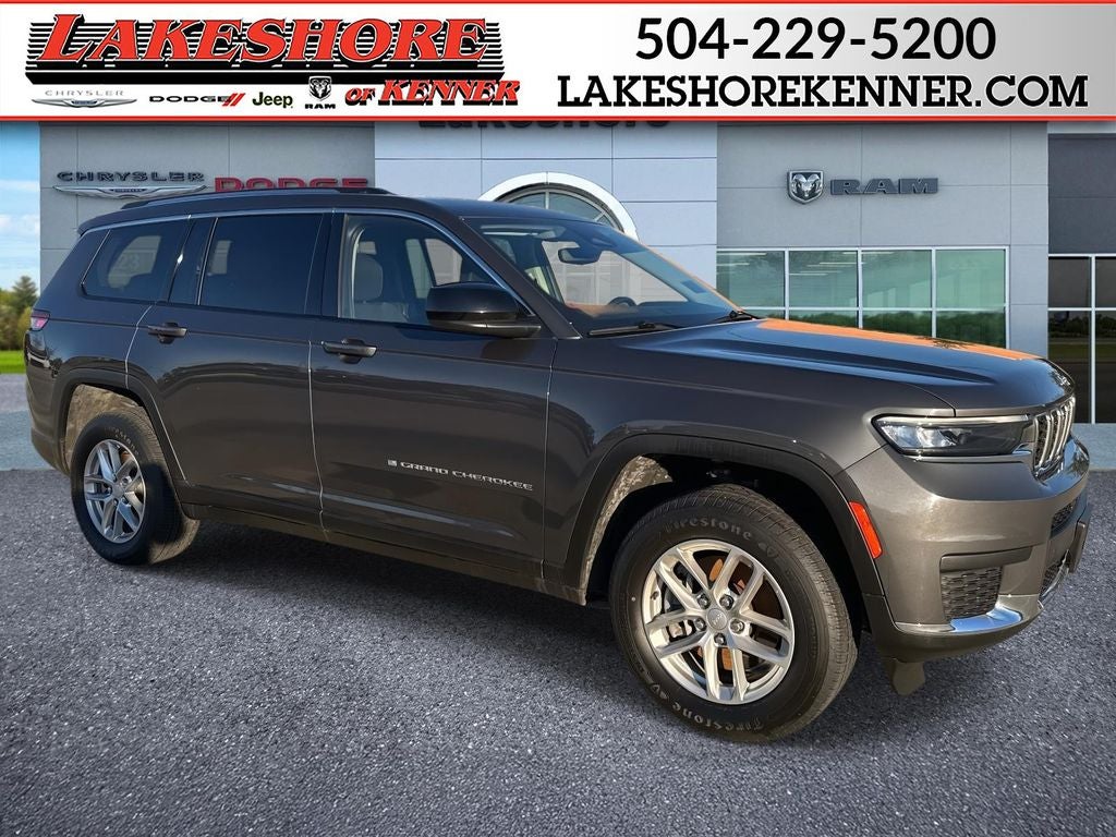 2023 Jeep Grand Cherokee L Laredo 4x2
