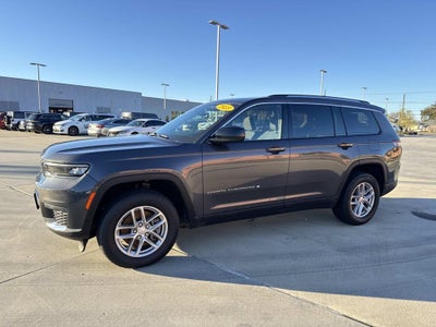 2023 Jeep Grand Cherokee L Laredo 4x2