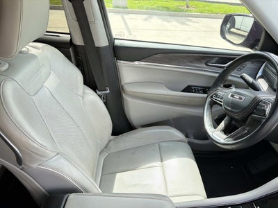 2021 Jeep Grand Cherokee L Overland 4x2