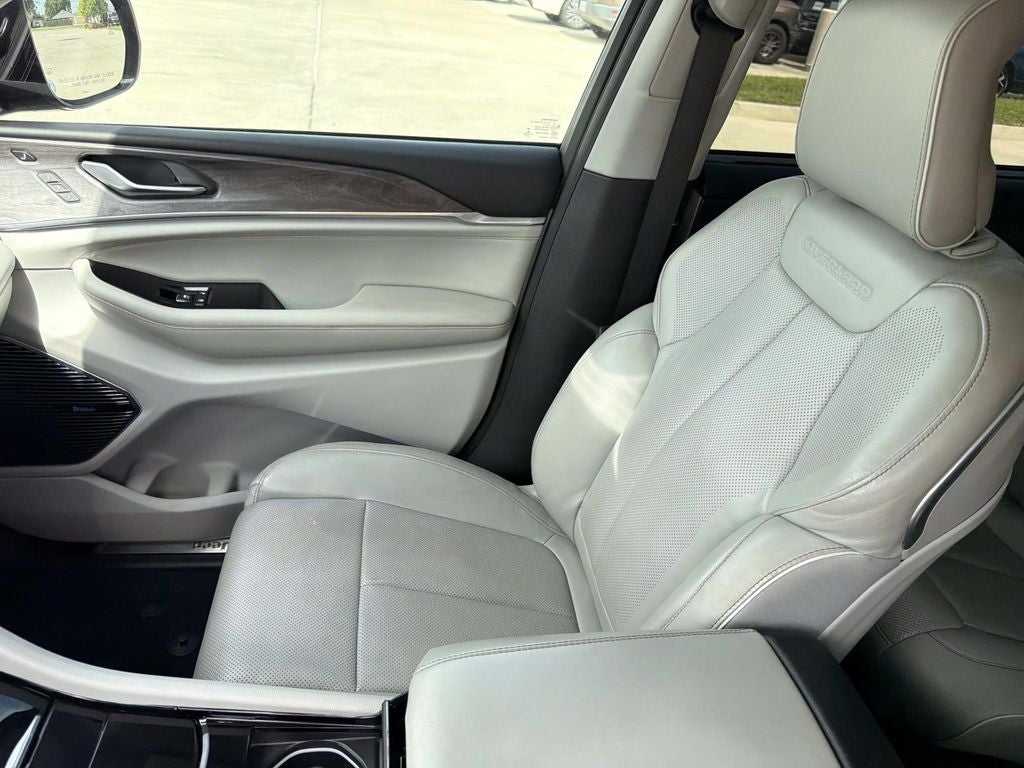 2021 Jeep Grand Cherokee L Overland 4x2