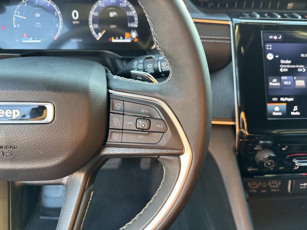 2024 Jeep Grand Cherokee L Altitude 4x4