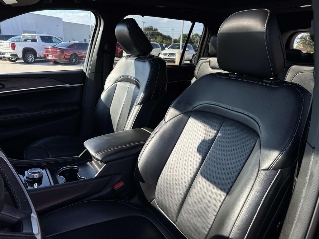 2024 Jeep Grand Cherokee L Limited 4x4