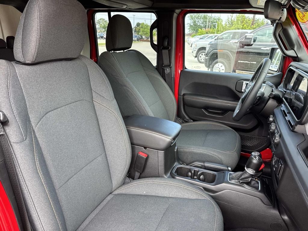 2025 Jeep Wrangler 4xe Sahara 4xe